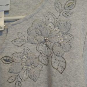 New with tags Lady's Gray, Alfred Dunner 3/4 length sleeve women's top, size XL